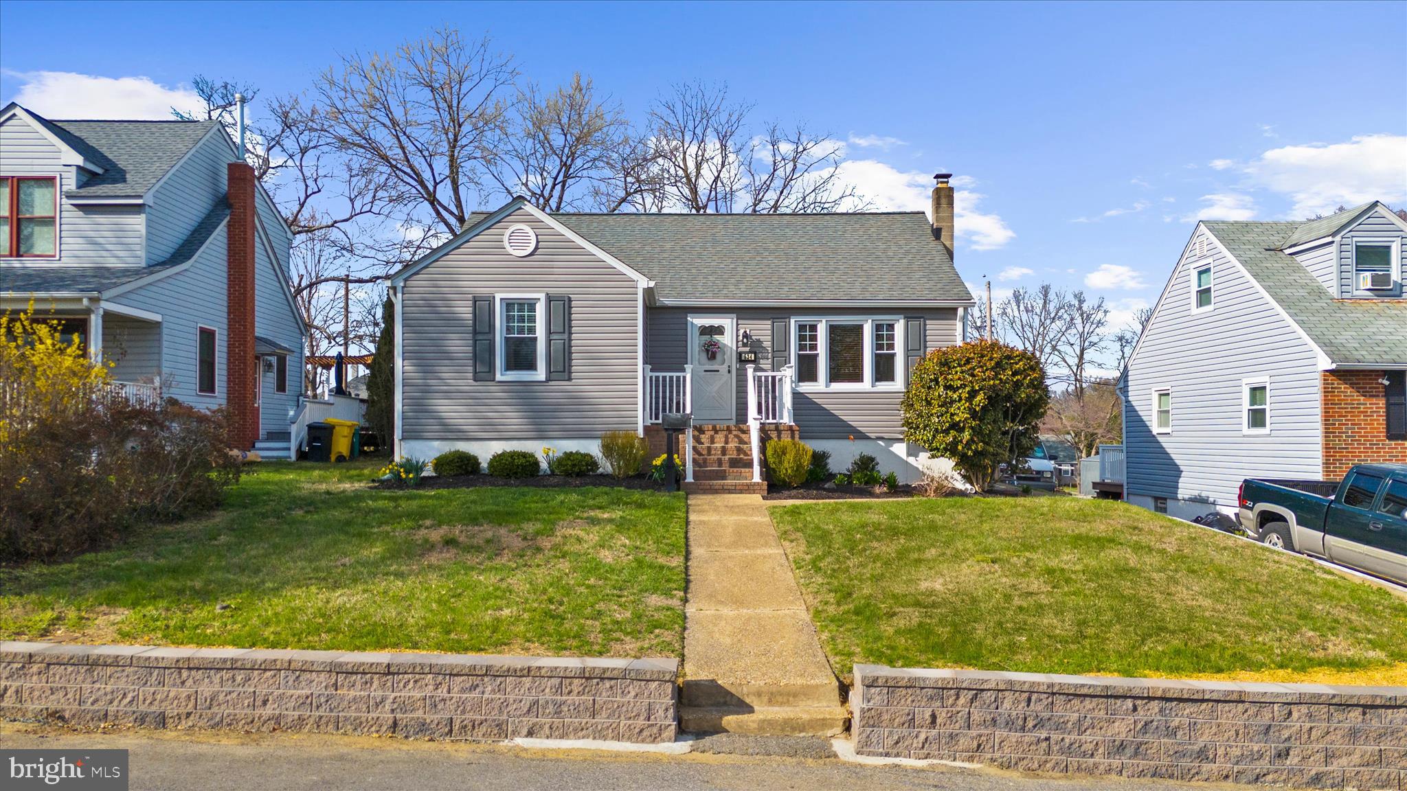 534 Cleveland Road Linthicum Heights, MD 21090 - Photo 1 of 30 front view of house with a yard