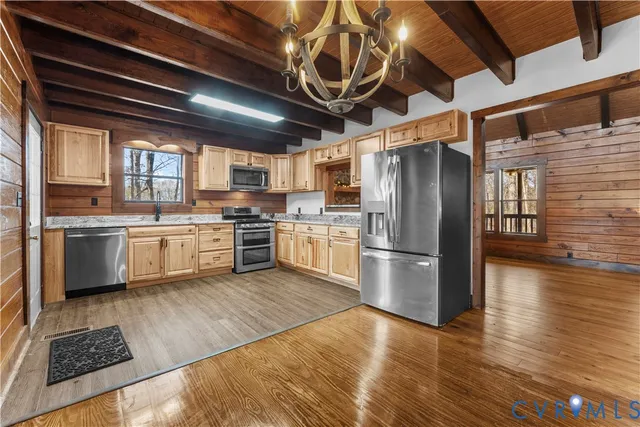 $349,900 | 45 Morningside Road, Cartersville, VA 23027