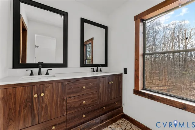 $349,900 | 45 Morningside Road, Cartersville, VA 23027