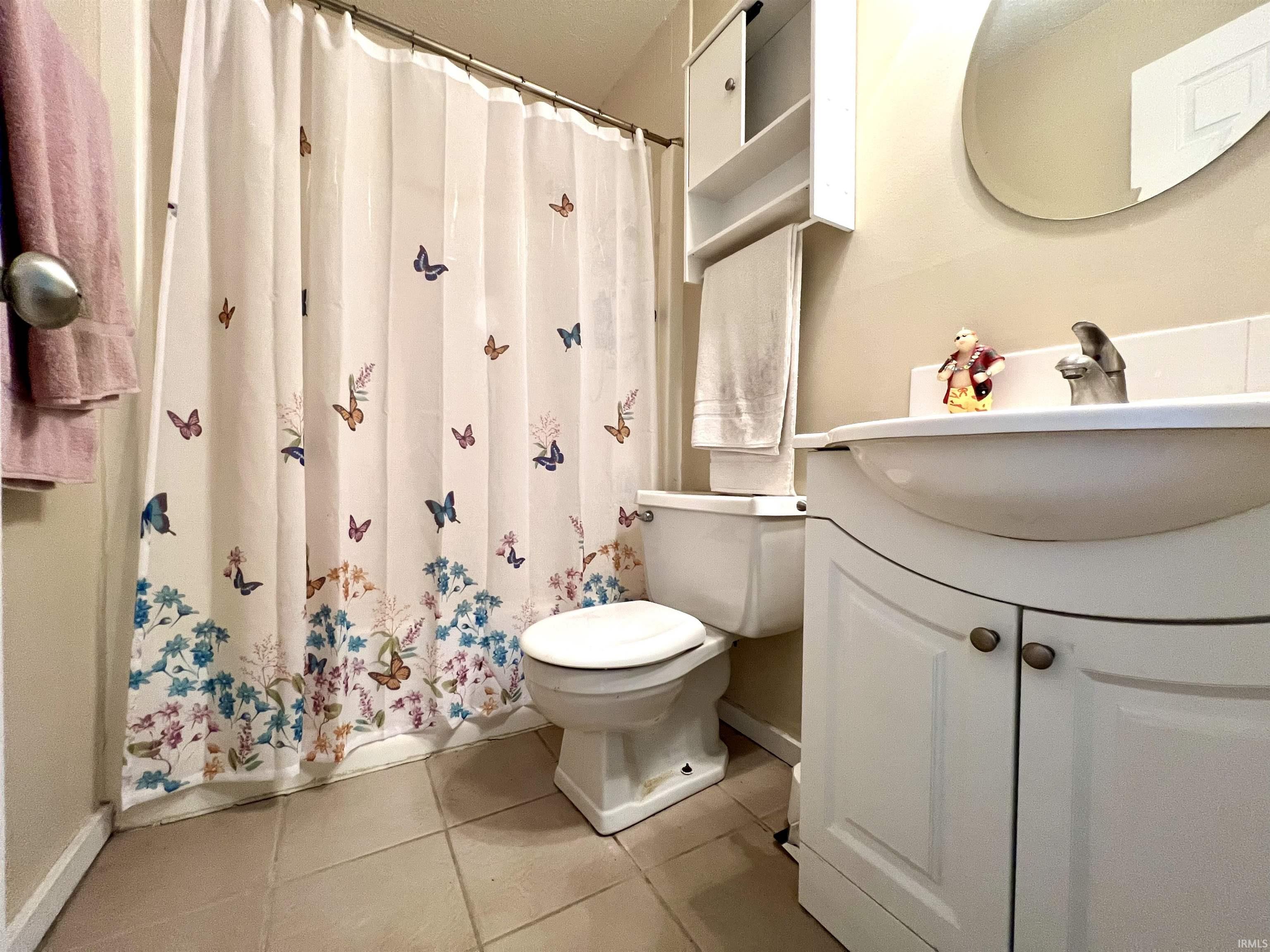 9019 South Pointe Ridge Lane Bloomington, IN 47401 - Photo 8 of 10 Gallery Image 8