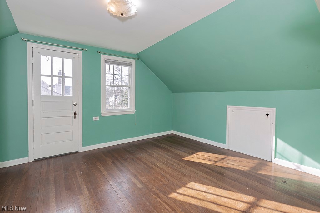 863 Roland Road Cleveland, OH 44124 - Photo 19 of 32 Bedroom number 2 with access to flat roof. Loads of natural light.