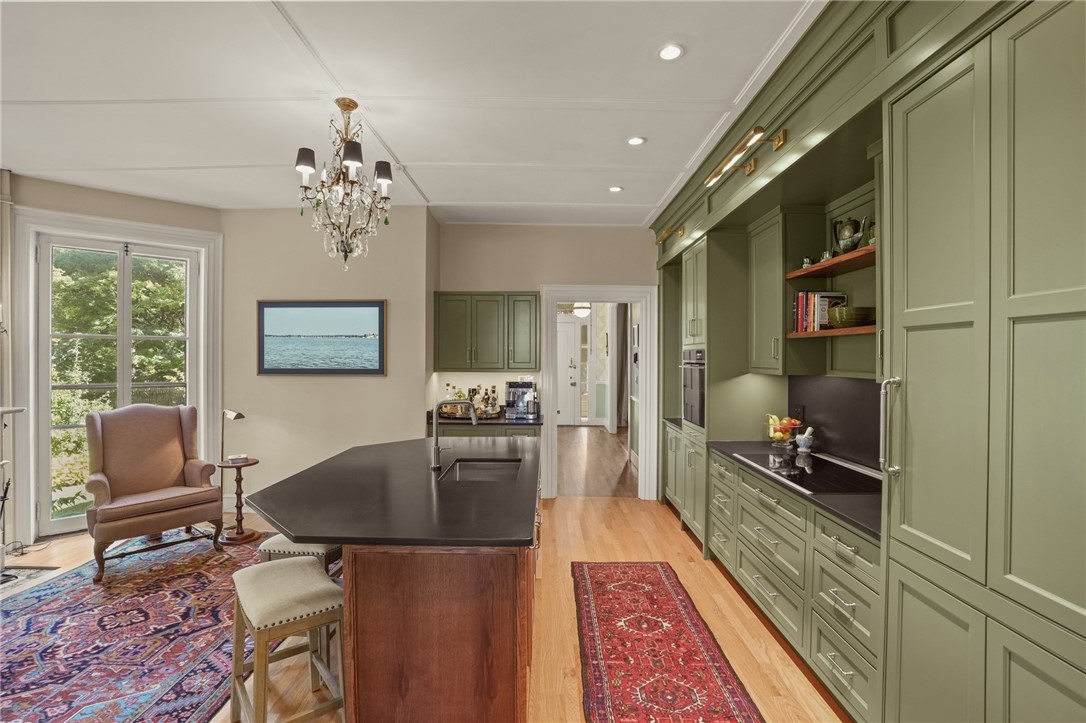 291 High Street Bristol, RI 02809 - Photo 14 of 41 Coffee & cocktails