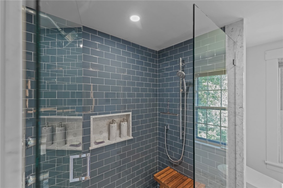 291 High Street Bristol, RI 02809 - Photo 26 of 41 Large walk-in shower