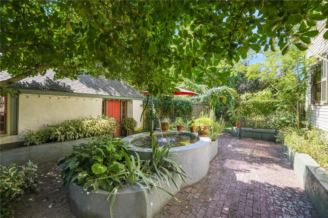 291 High Street Bristol, RI 02809 - Photo 33 of 41