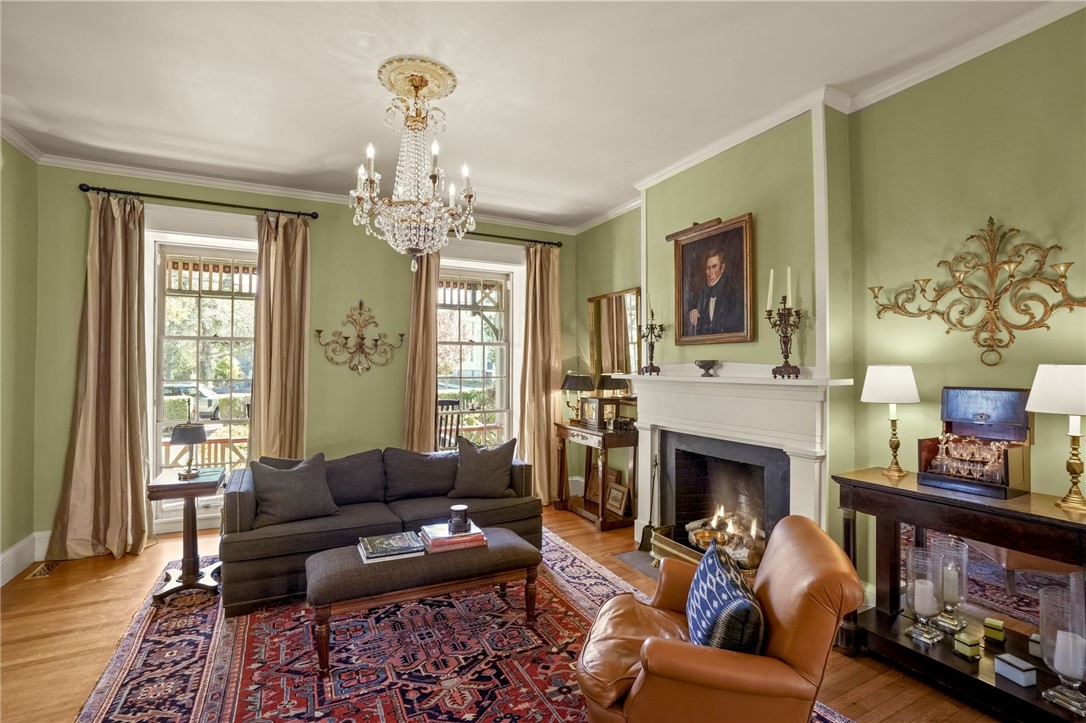 291 High Street Bristol, RI 02809 - Photo 6 of 41 Amazing original Greek Revival triple windows