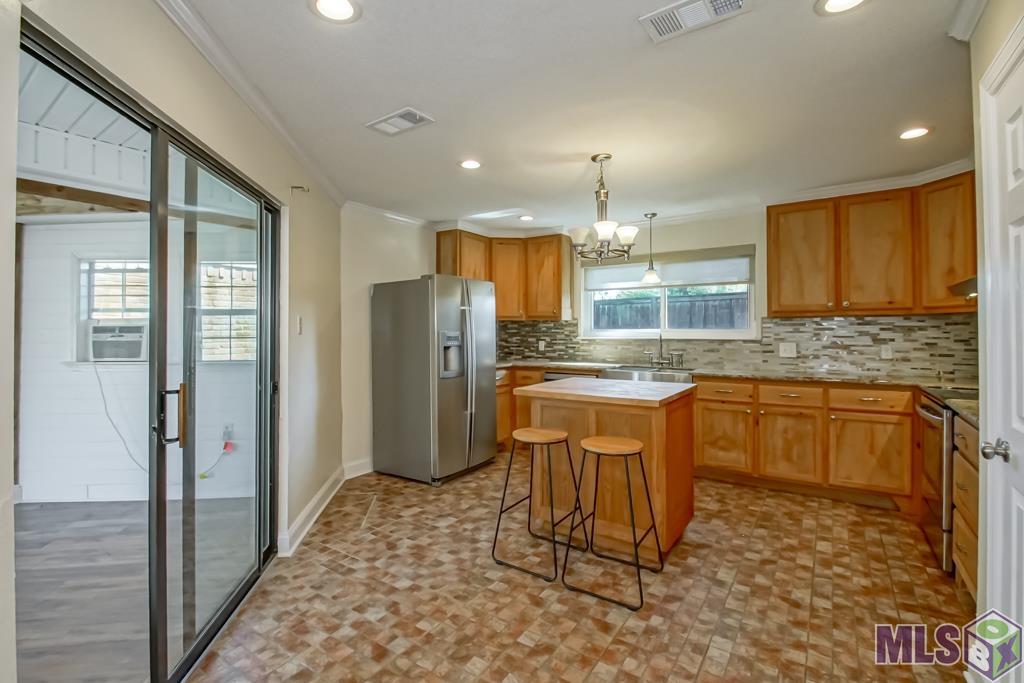 2331 Torrey Pine Drive Baton Rouge, LA 70816 - Photo 6 of 22