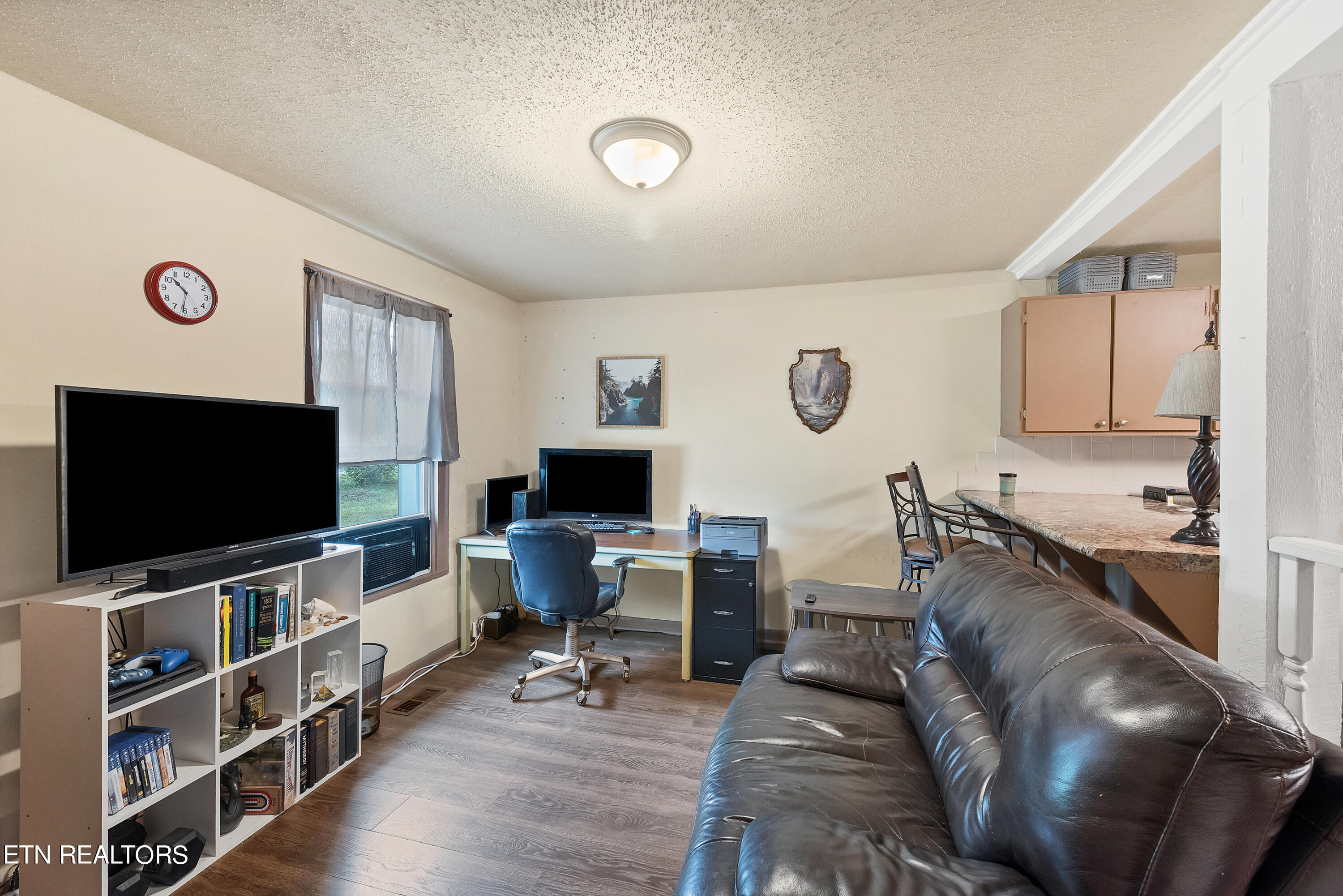 4100 Schaad Road Knoxville, TN 37921 - Photo 12 of 24 Living Room 2