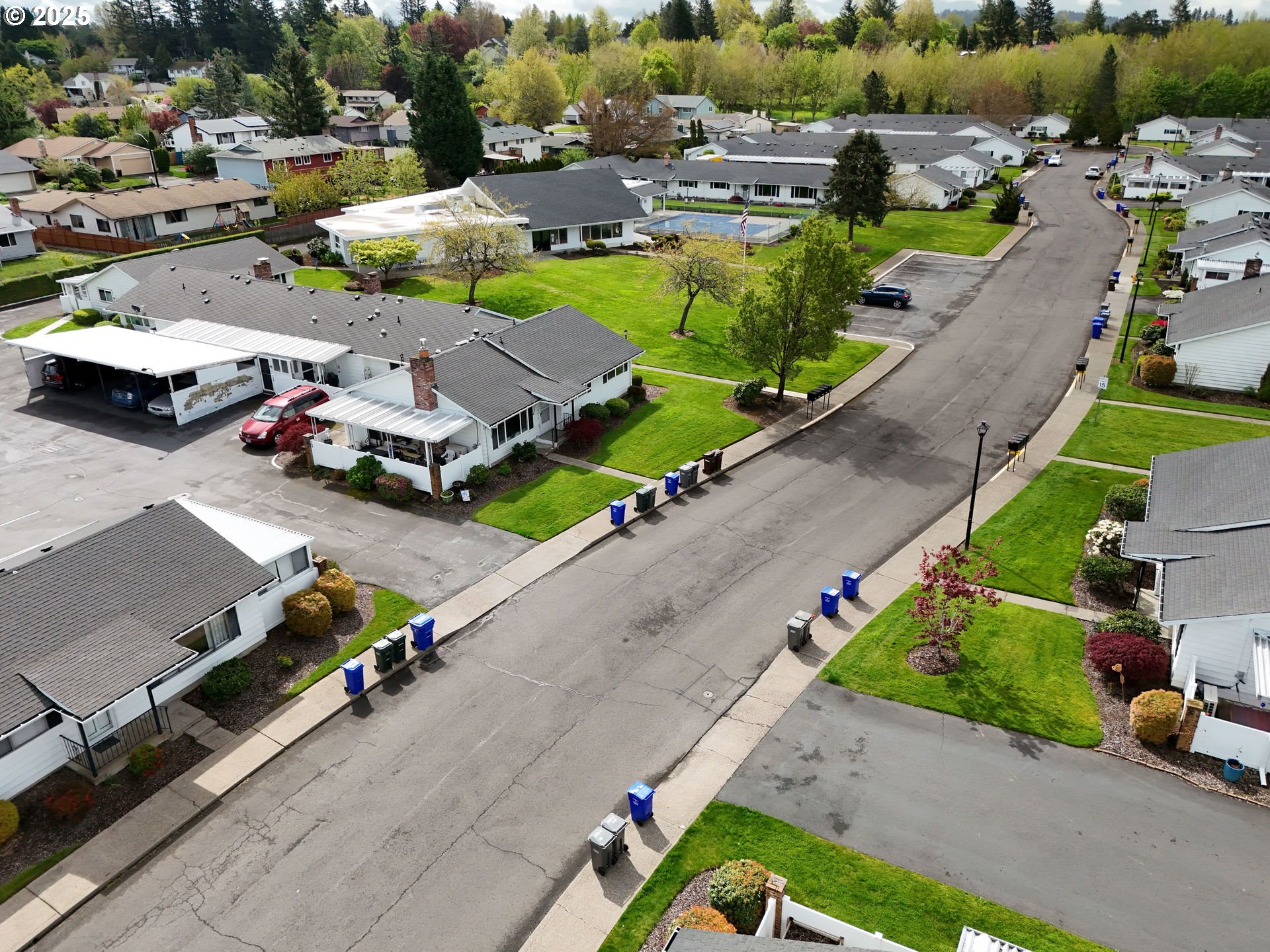 863 Northeast Fleming Avenue, Unit B10 Gresham, OR 97030 - Photo 36 of 38 an aerial view of a
