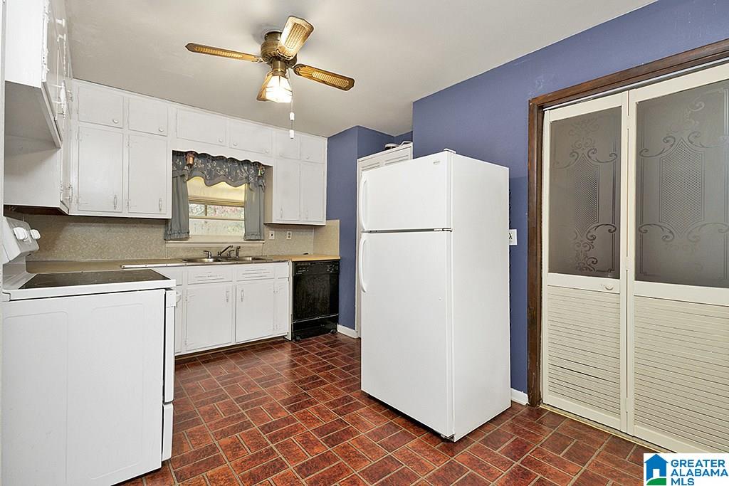 2605 5th Way Northwest Center Point, AL 35215 - Photo 6 of 15