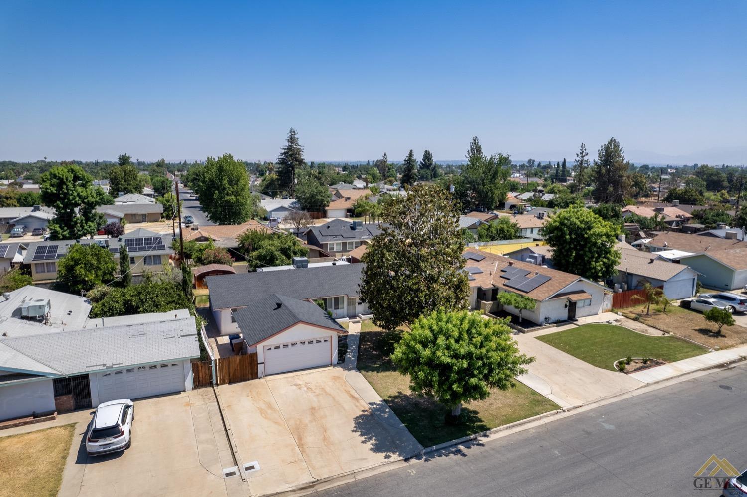 Undisclosed Address Bakersfield, CA 93304 - Photo 5 of 30