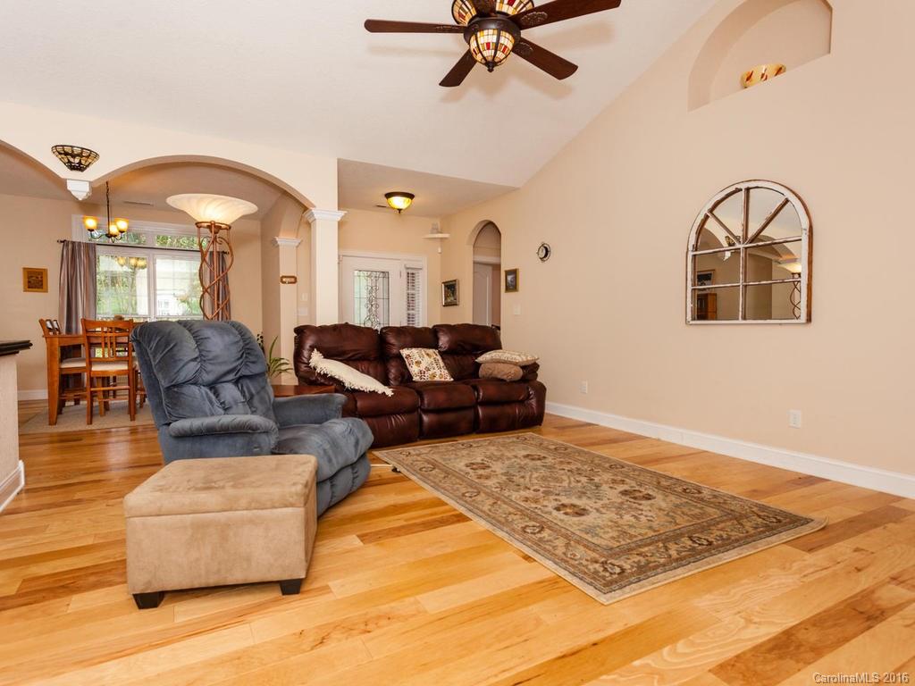 58 Joe Jenkins Road Fairview, NC 28730 - Photo 4 of 24 Gallery Image 4