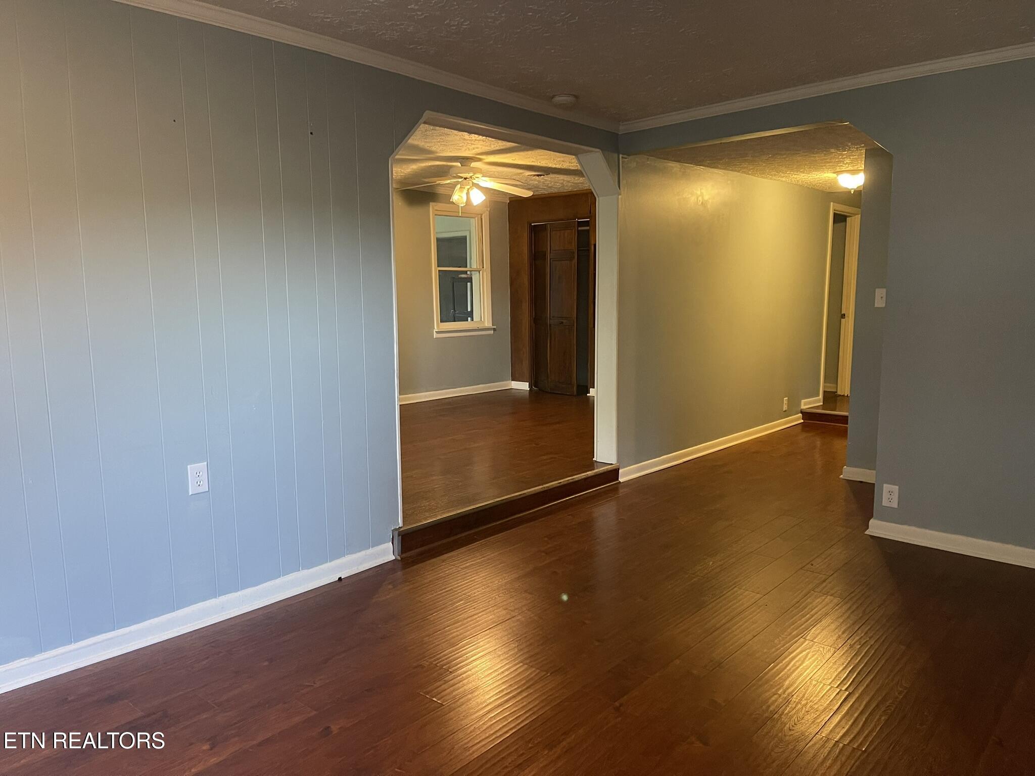 4656 Singleton Station Road Louisville, TN 37777 - Photo 5 of 20 Living Area