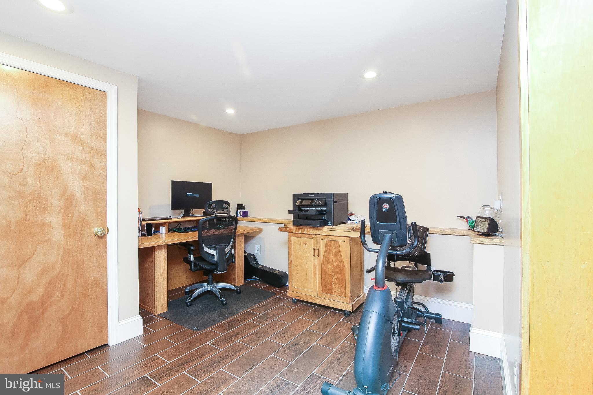 110 Forest Road Cherry Hill, NJ 08034 - Photo 15 of 42