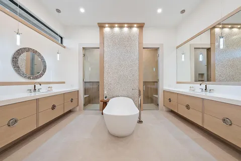 $8,000,000 | 247 Seville Road, West Palm Beach, FL 33405