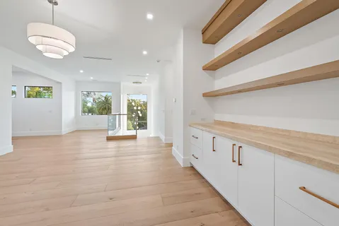 $8,000,000 | 247 Seville Road, West Palm Beach, FL 33405