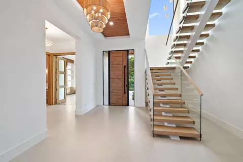 $8,000,000 | 247 Seville Road, West Palm Beach, FL 33405