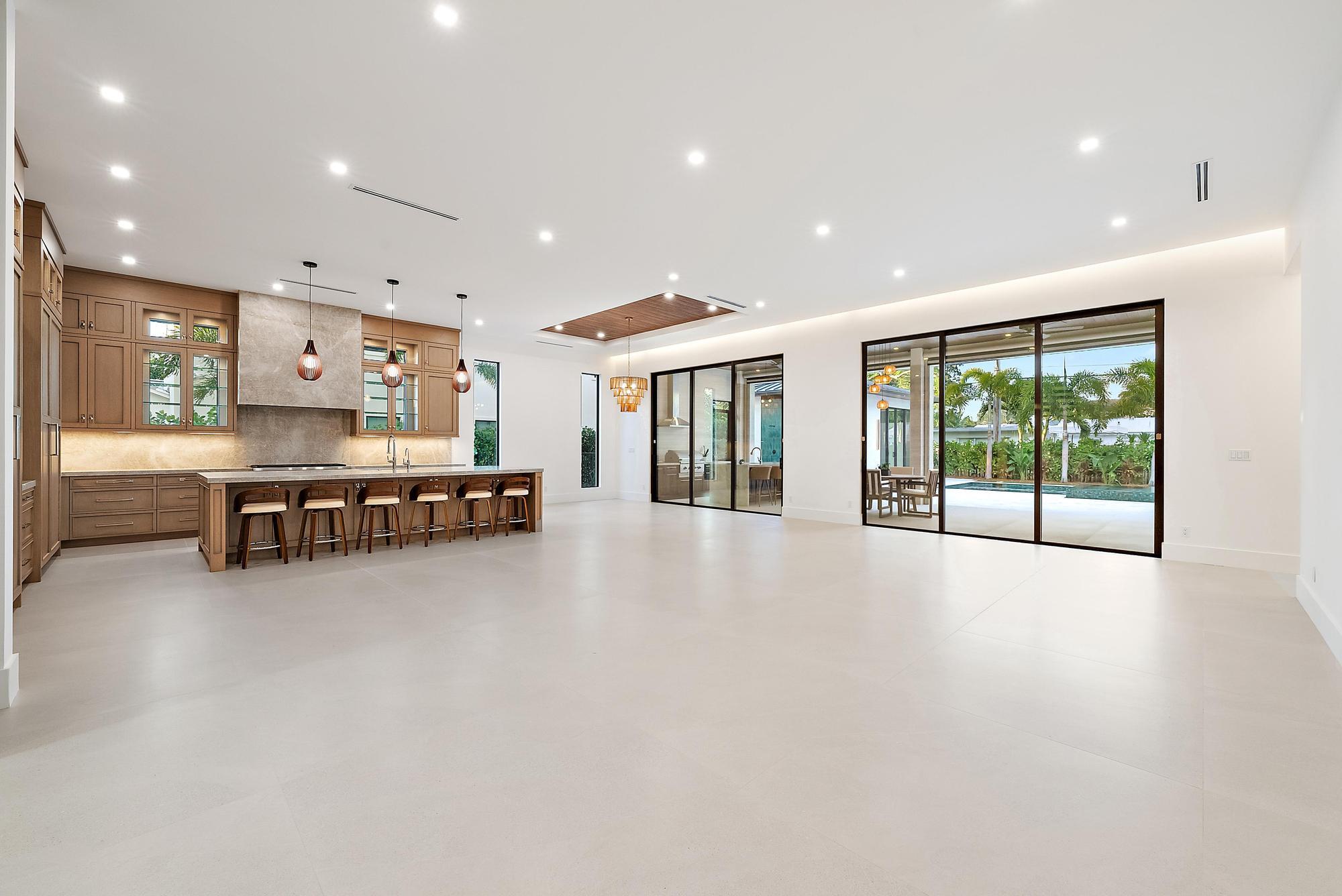 247 Seville Road West Palm Beach, FL 33405 - Photo 5 of 48 4-247 Seville Rd-26