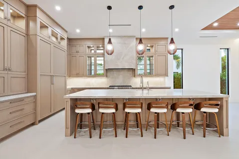 $8,000,000 | 247 Seville Road, West Palm Beach, FL 33405