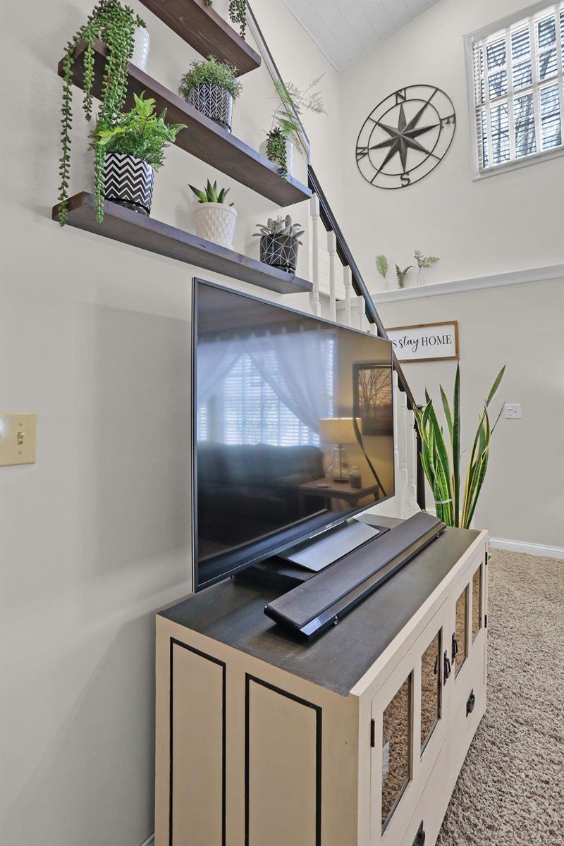 1606 Griffiths Road Sorento, IL 62086 - Photo 8 of 43