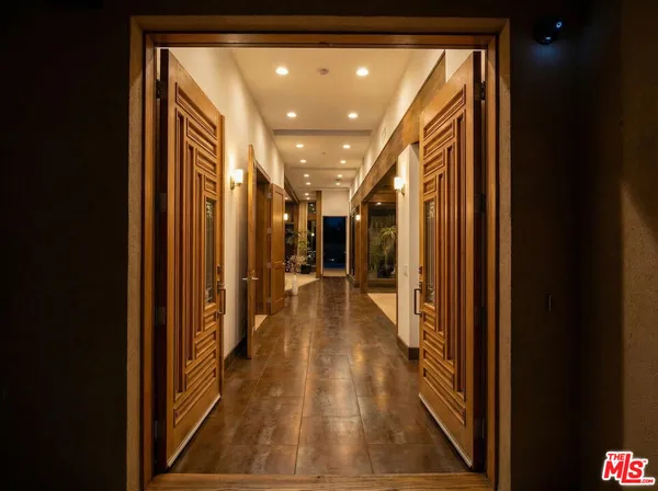 $19,750 | 17424 Cumpston Street, Encino, CA 91316