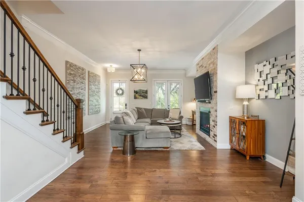 $689,500 | 3575 Parkside Way, Brookhaven, GA 30319