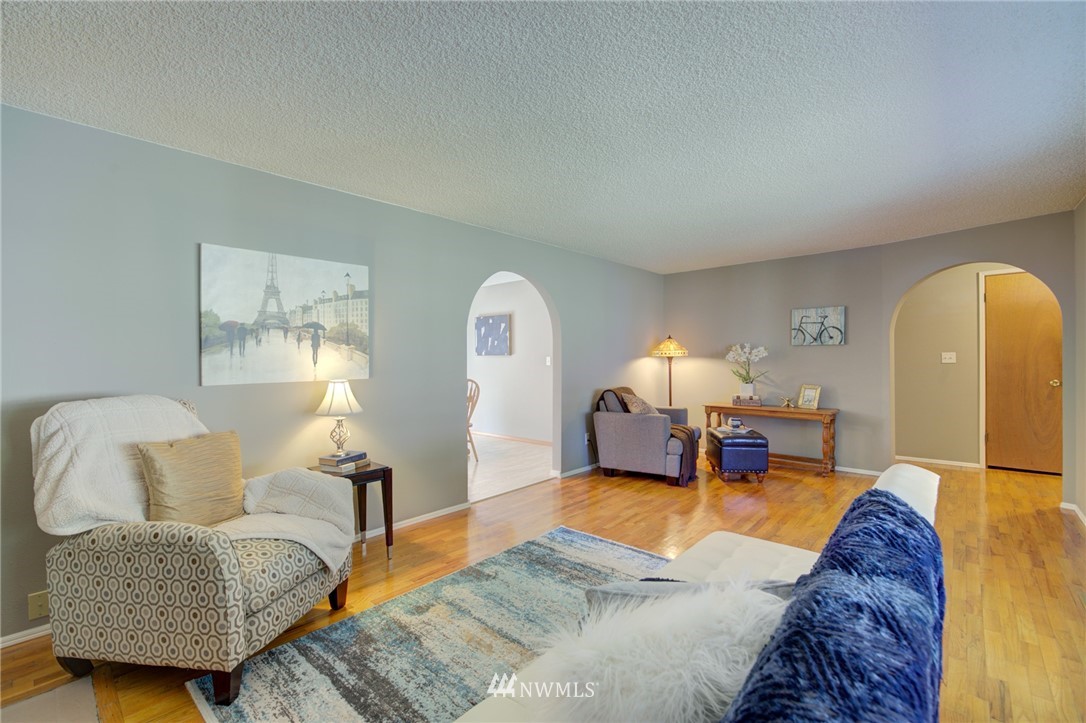 15441 Southeast 144th Place Renton, WA 98059 - Photo 7 of 32 Gallery Image 7