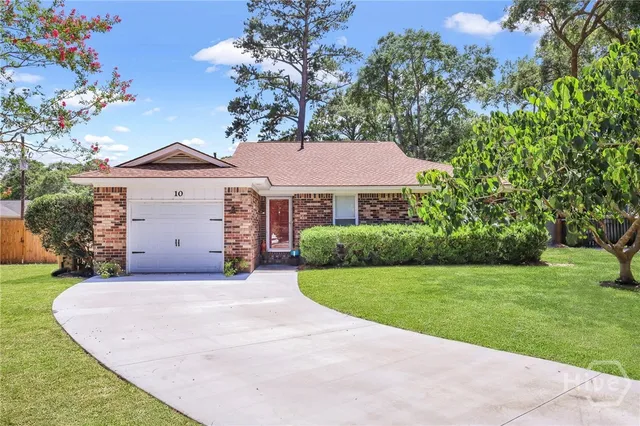 $3,100 | 10 Wyckfield Court, Savannah, GA 31410