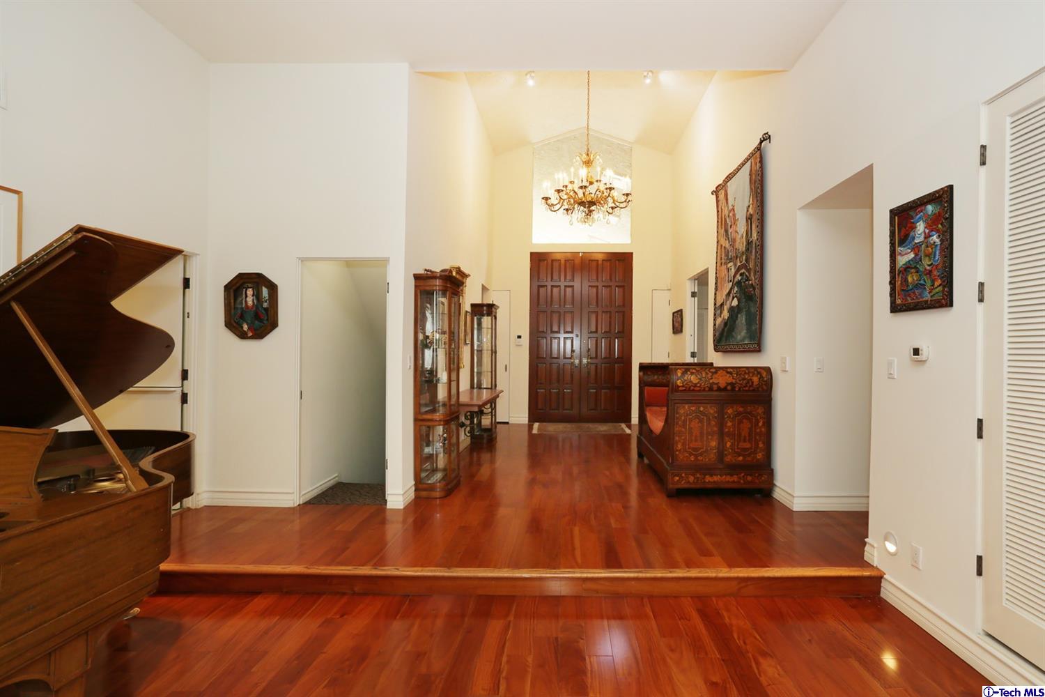 1412 Valley View Road, Unit 1 Glendale, CA 91202 - Photo 18 of 76