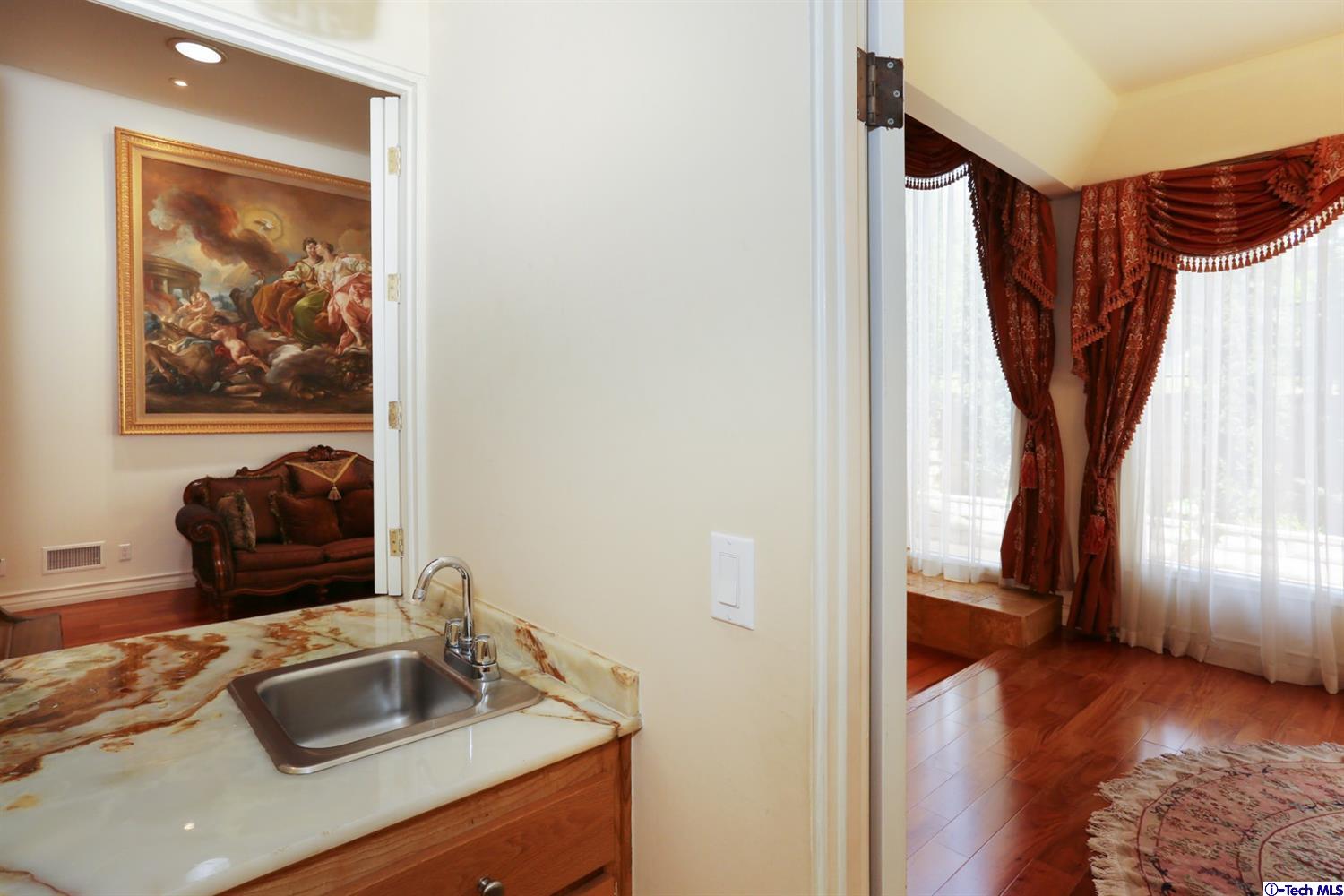 1412 Valley View Road, Unit 1 Glendale, CA 91202 - Photo 24 of 76