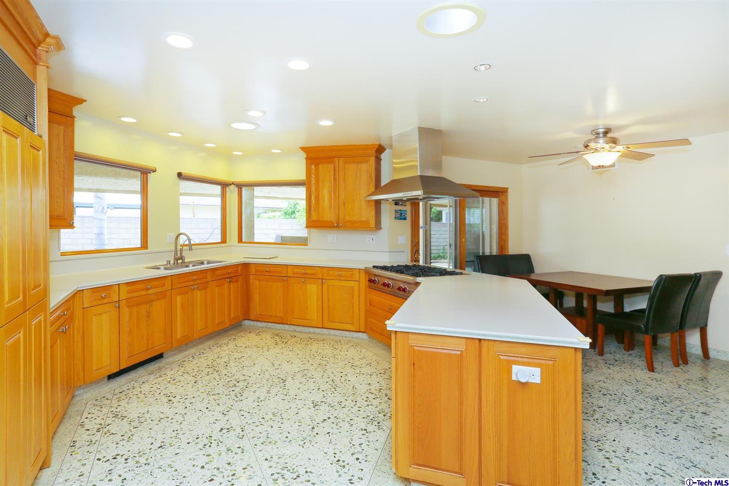 1412 Valley View Road, Unit 1 Glendale, CA 91202 - Photo 25 of 76