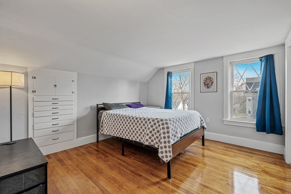 10 Steele Street Worcester, MA 01607 - Photo 12 of 29