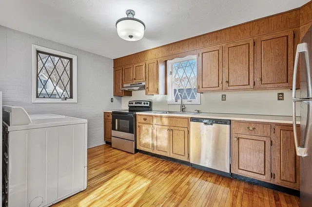 $385,000 | 10 Steele Street, Worcester, MA 01607