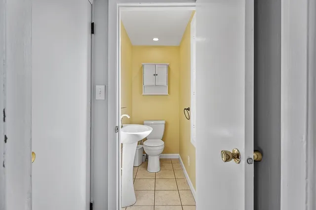 $385,000 | 10 Steele Street, Worcester, MA 01607