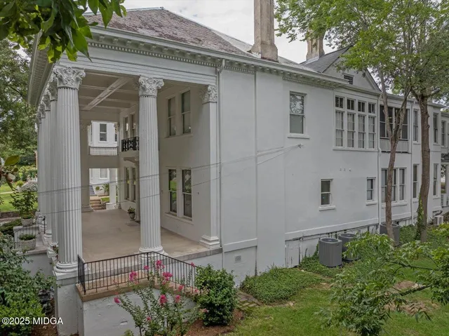 $1,625,000 | 195 College Street, Macon, GA 31201