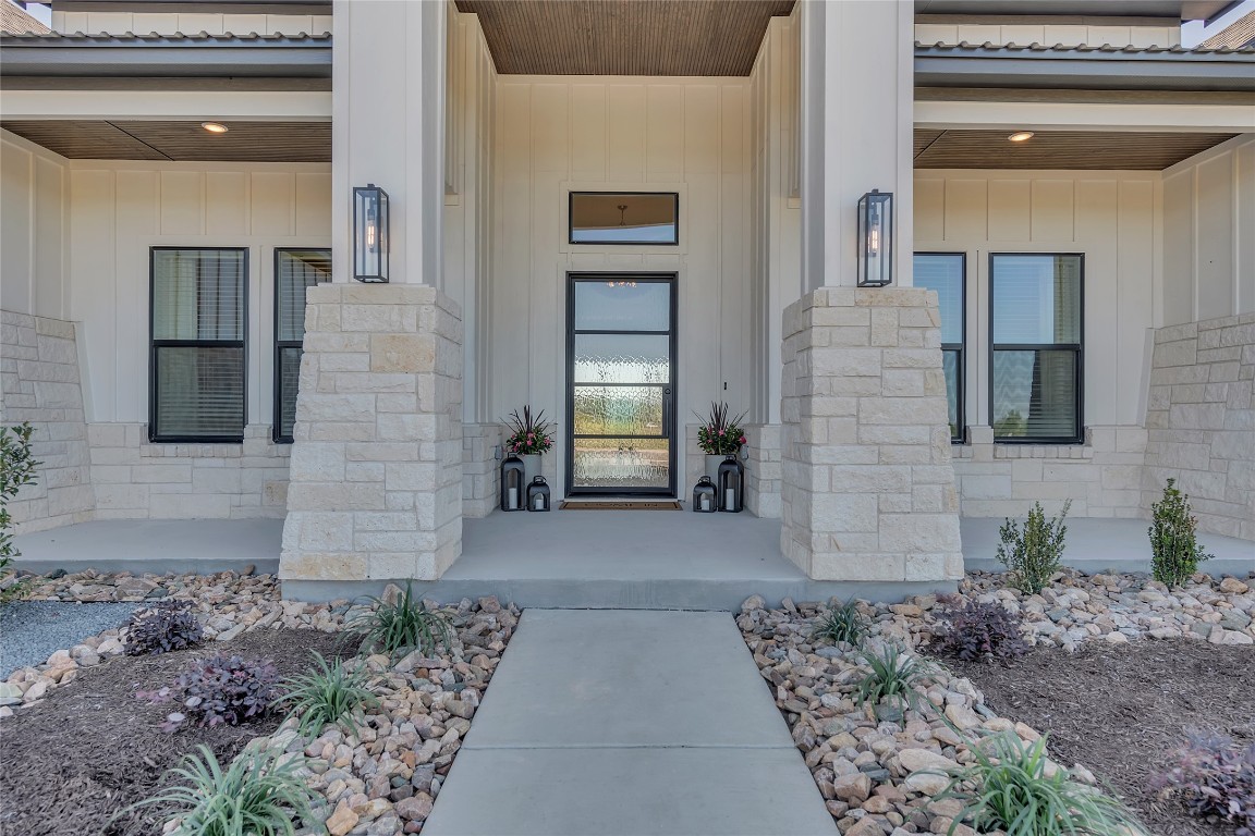 200 Saddle Springs Road Georgetown, TX 78633 - Photo 7 of 40