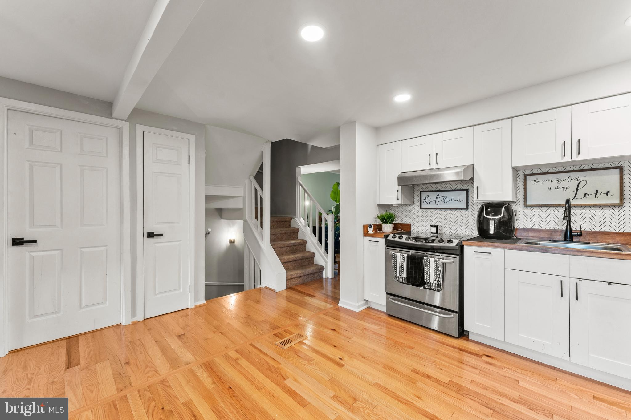 6 Crosswall Court Nottingham, MD 21236 - Photo 6 of 26