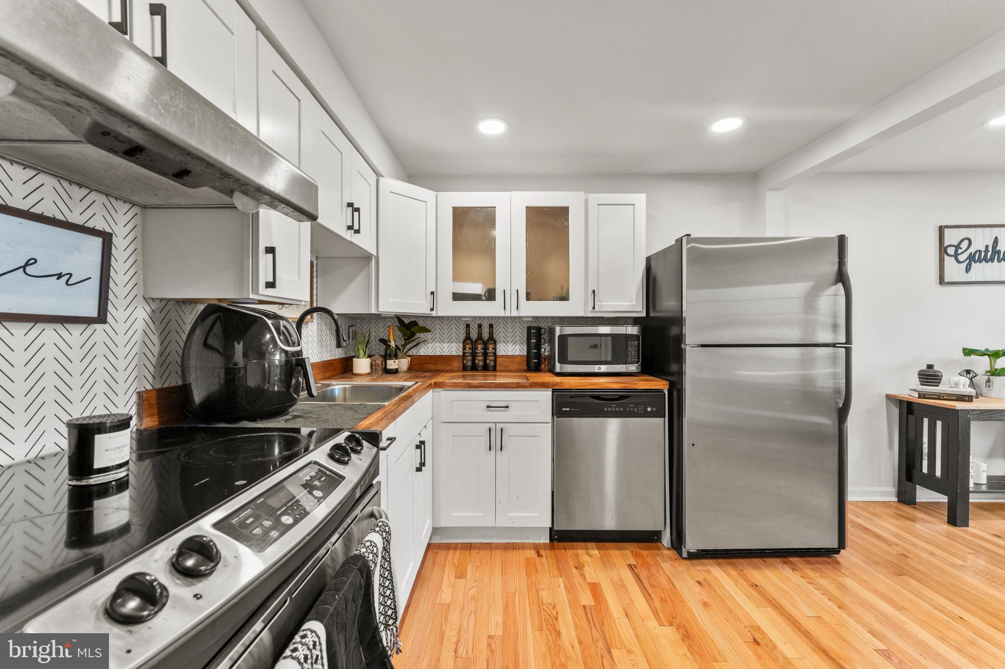 6 Crosswall Court Nottingham, MD 21236 - Photo 8 of 26