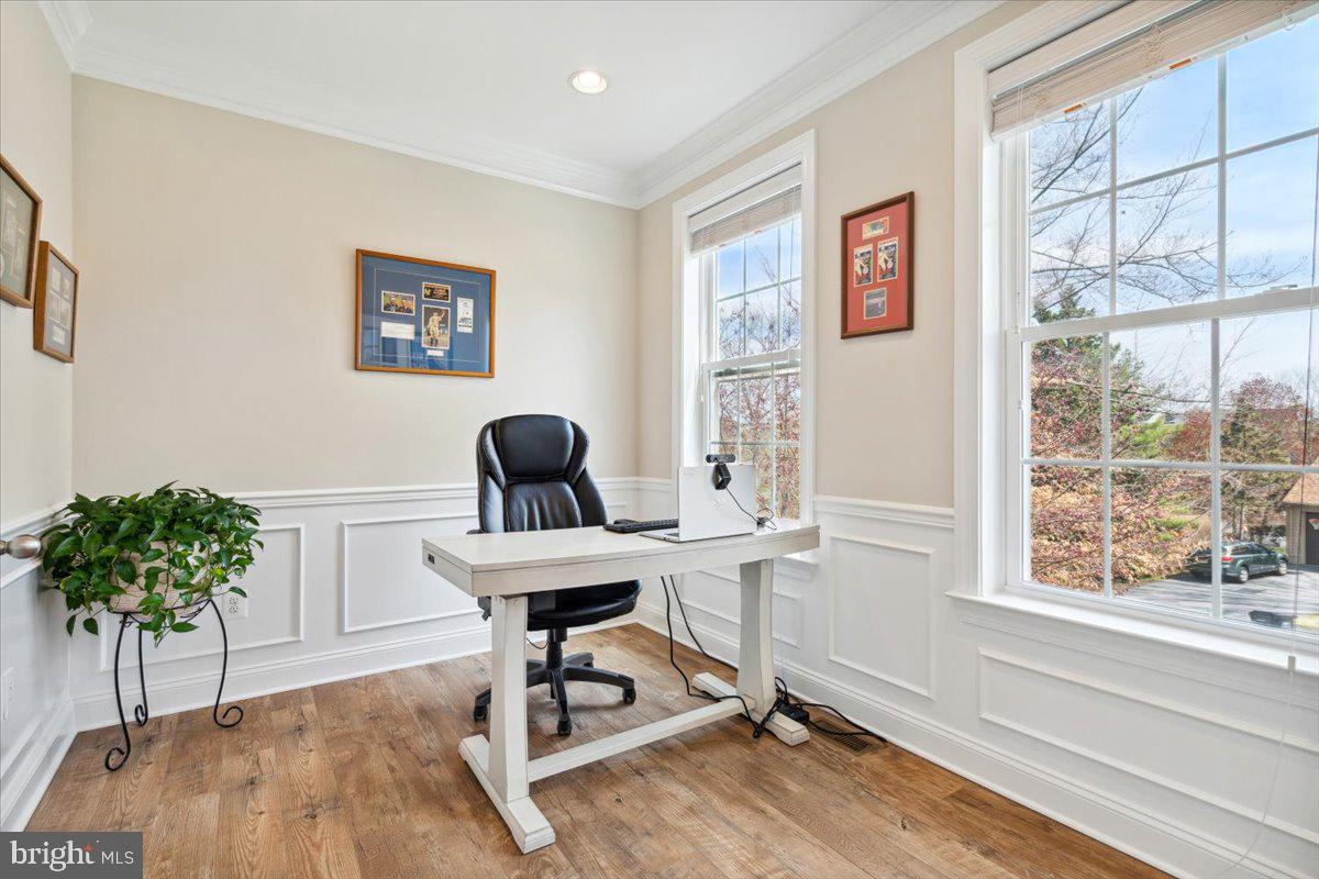 7024 Fox Chase Road New Market, MD 21774 - Photo 7 of 57 Perfect work from home space.