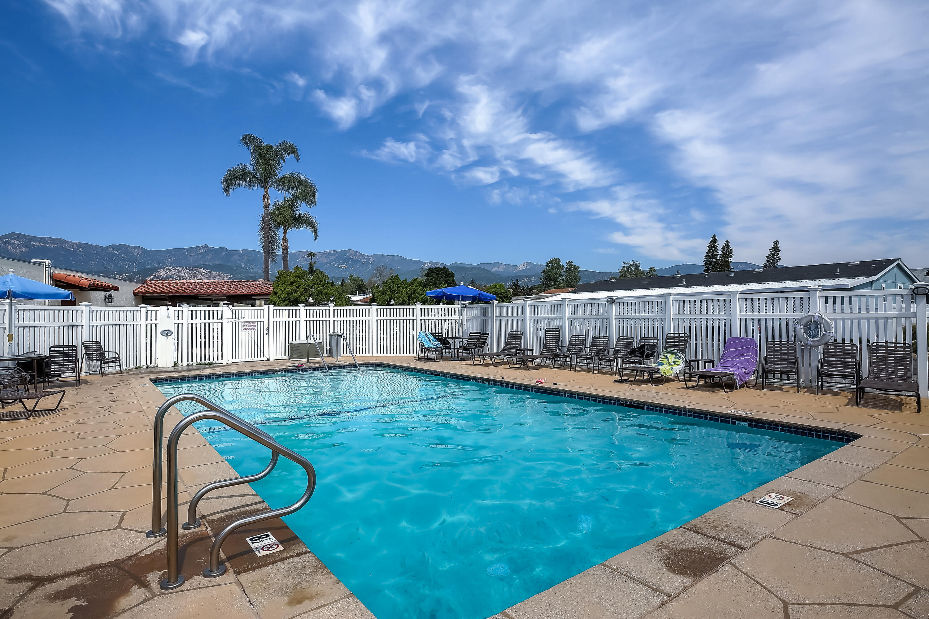 6180 Via Real, Unit 2 Carpinteria, CA 93013 - Photo 23 of 38 Community pool