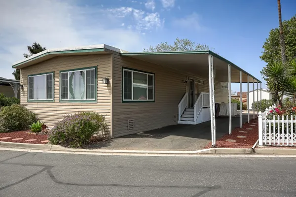 $449,000 | 6180 Via Real, Unit 2, Carpinteria, CA 93013