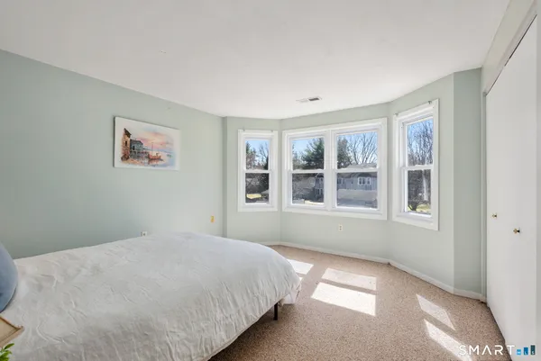 $240,000 | 32 Rushford Meade, Unit 32, Granby, CT 06035