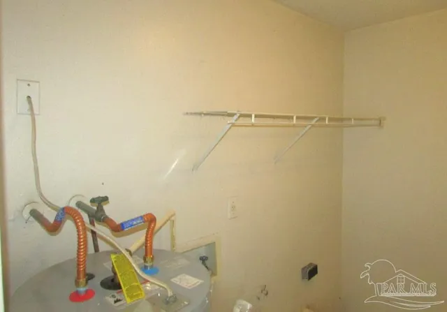 a view of house with yard