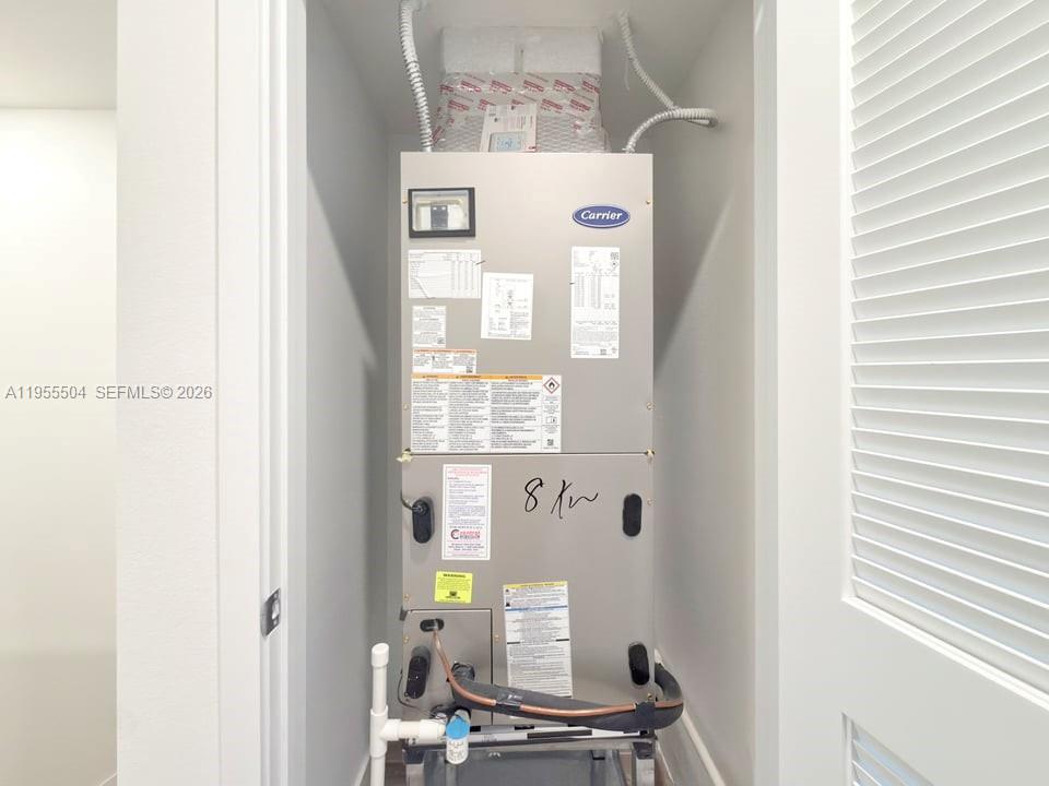 184 Northeast 13th Circle Homestead, FL 33033 - Photo 14 of 39