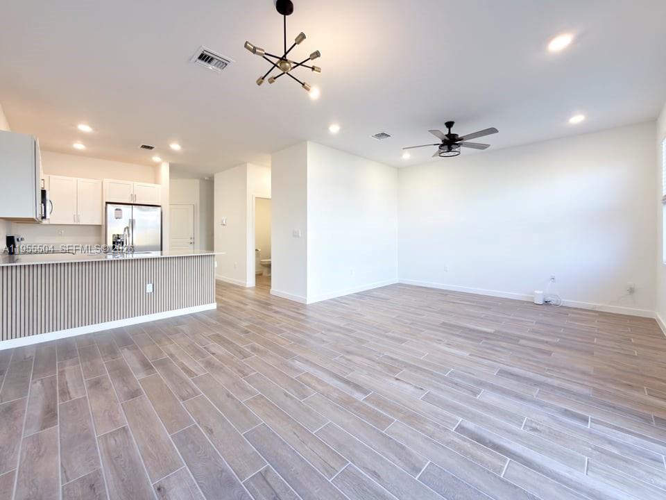 184 Northeast 13th Circle Homestead, FL 33033 - Photo 2 of 39
