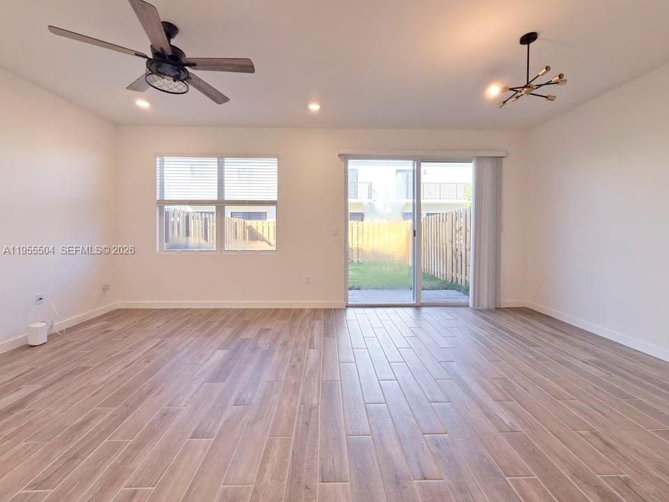 184 Northeast 13th Circle Homestead, FL 33033 - Photo 8 of 39