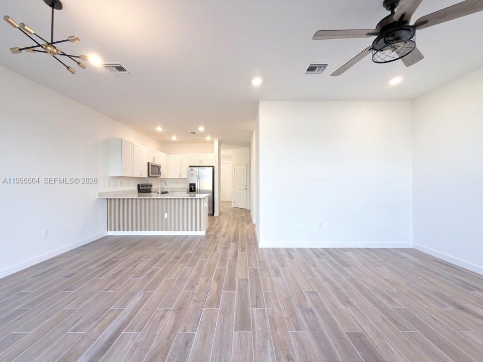 184 Northeast 13th Circle Homestead, FL 33033 - Photo 9 of 39
