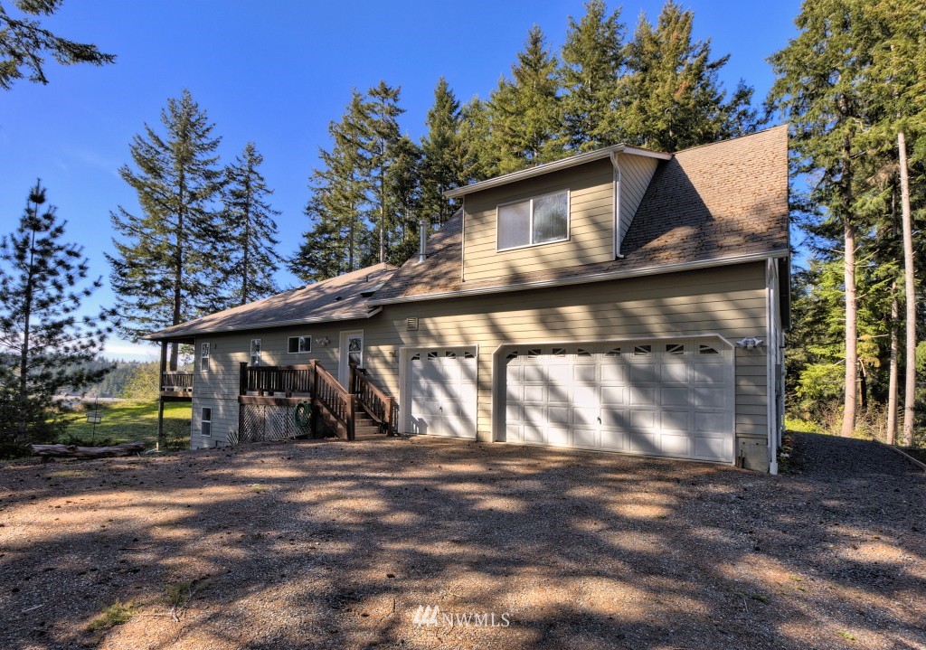 380 East Stretch Island Road South Grapeview, WA 98546 - Photo 3 of 25 Gallery Image 3