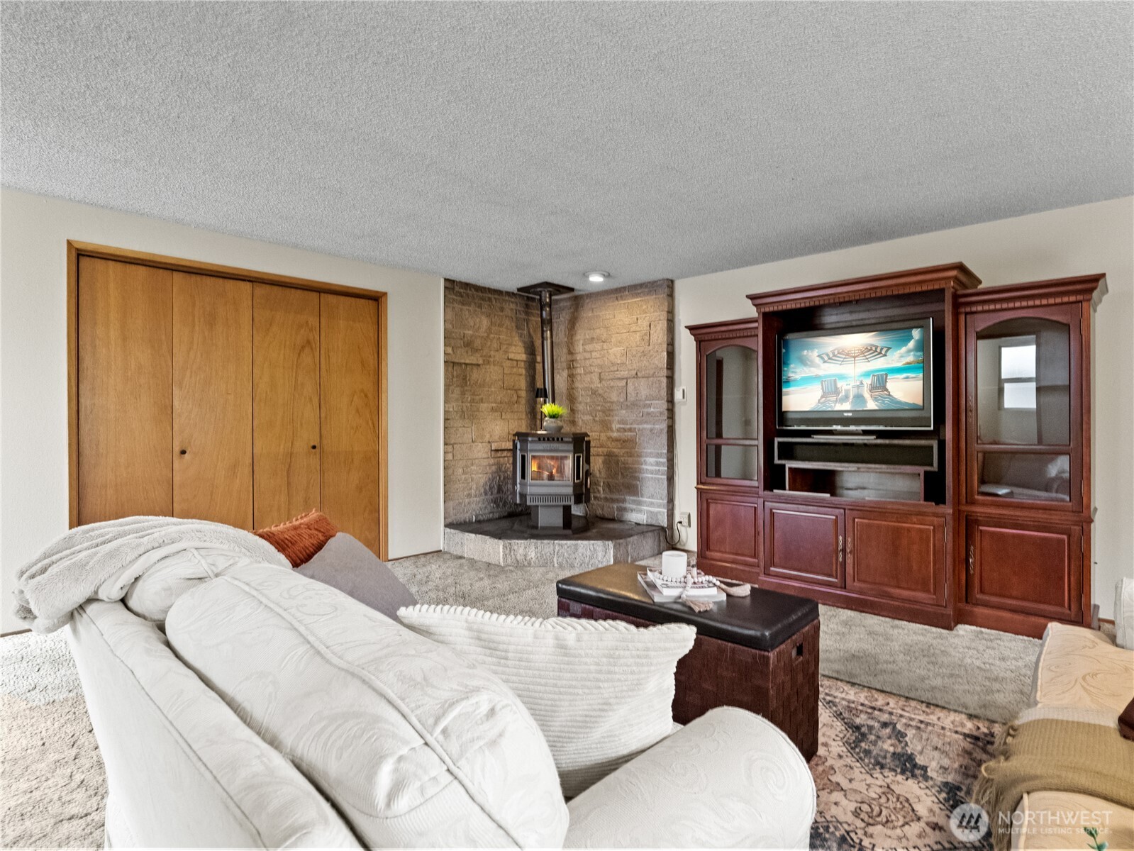 725 232nd Street Southeast Bothell, WA 98021 - Photo 14 of 34