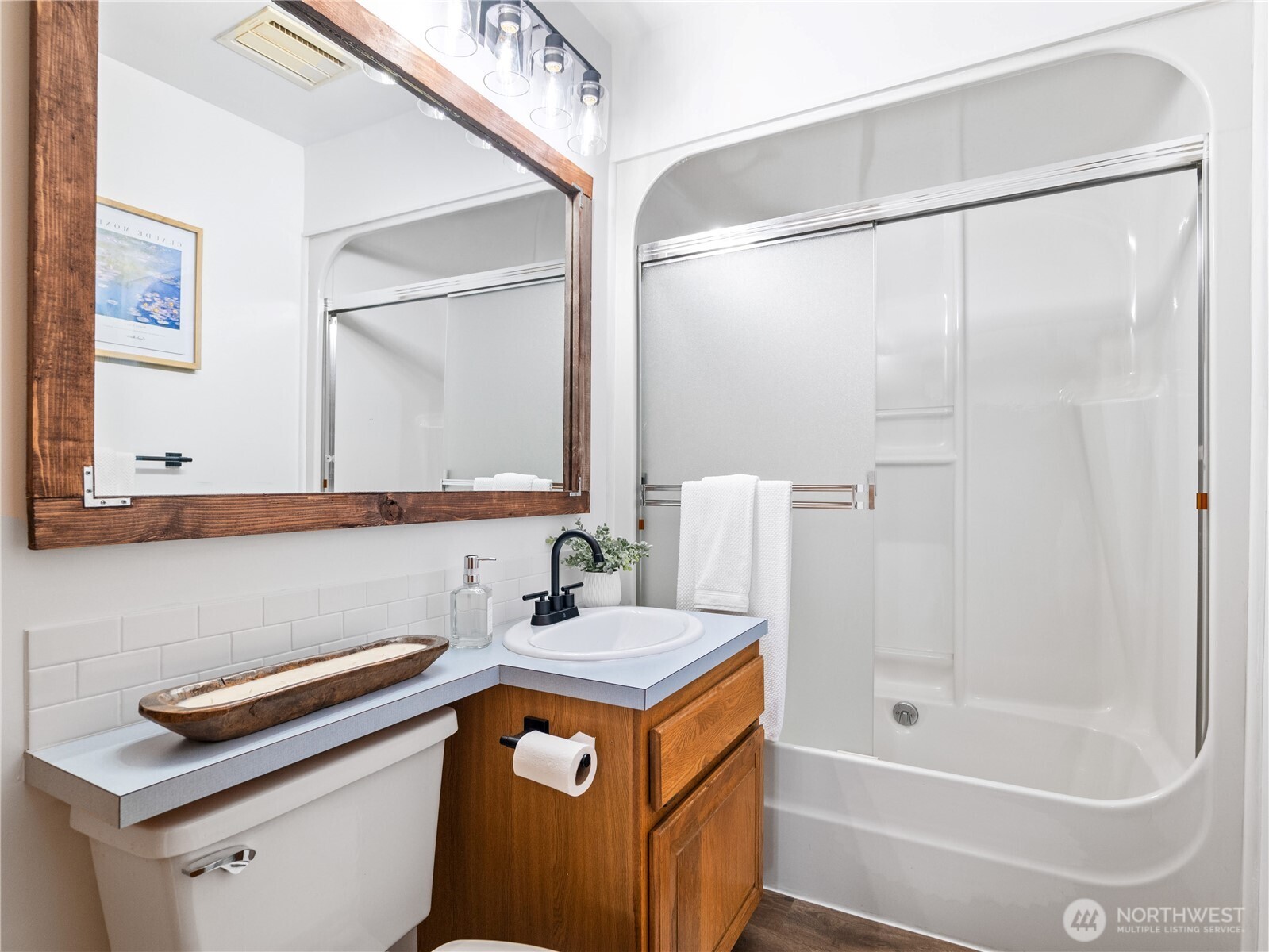 725 232nd Street Southeast Bothell, WA 98021 - Photo 18 of 34