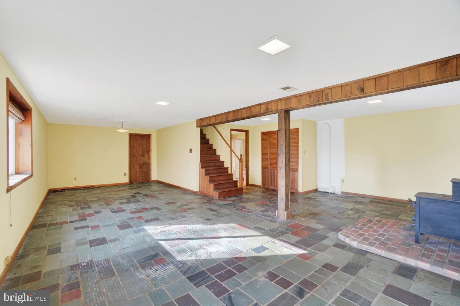 20075 Dutton Road Stewartstown, PA 17363 - Photo 16 of 33 Gallery Image 16